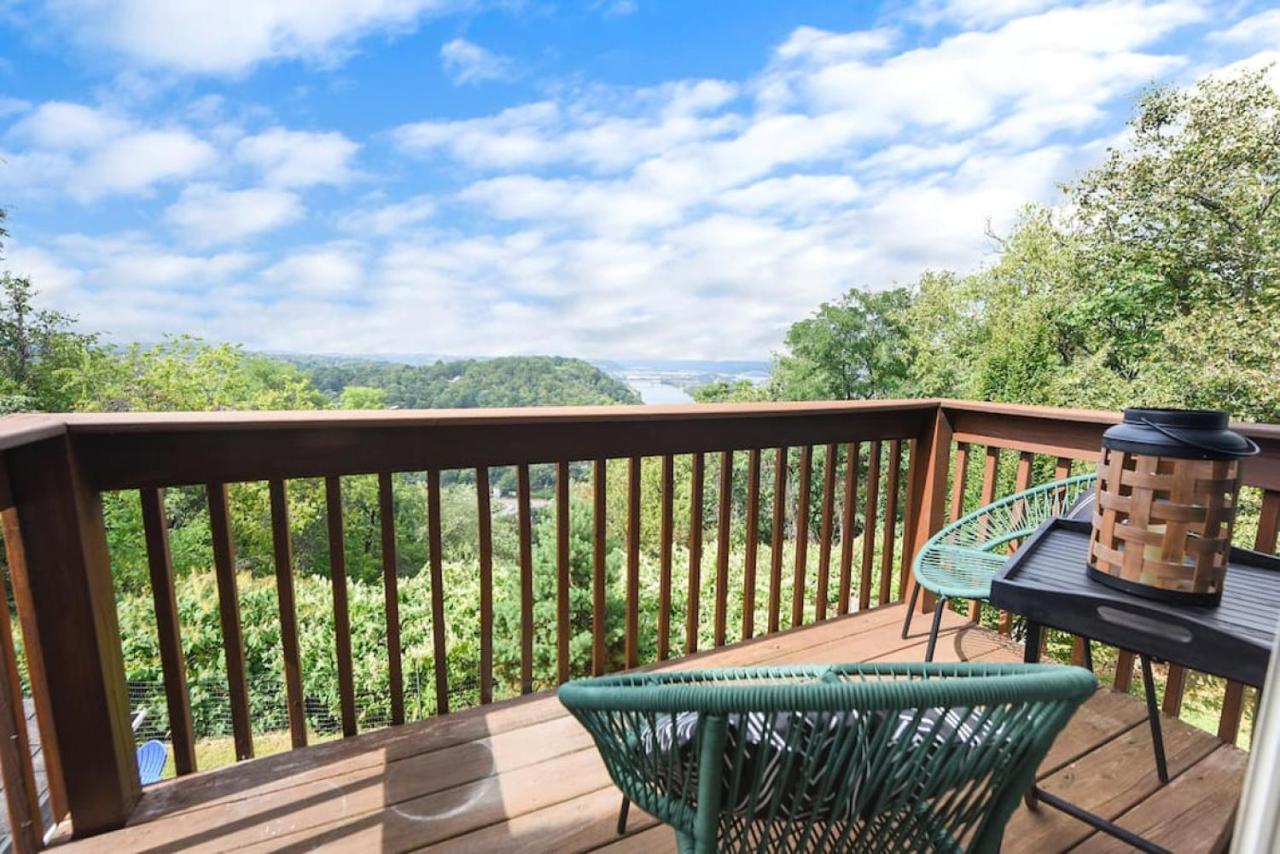 The Cielo - Ohio River Views In The Holiday home *