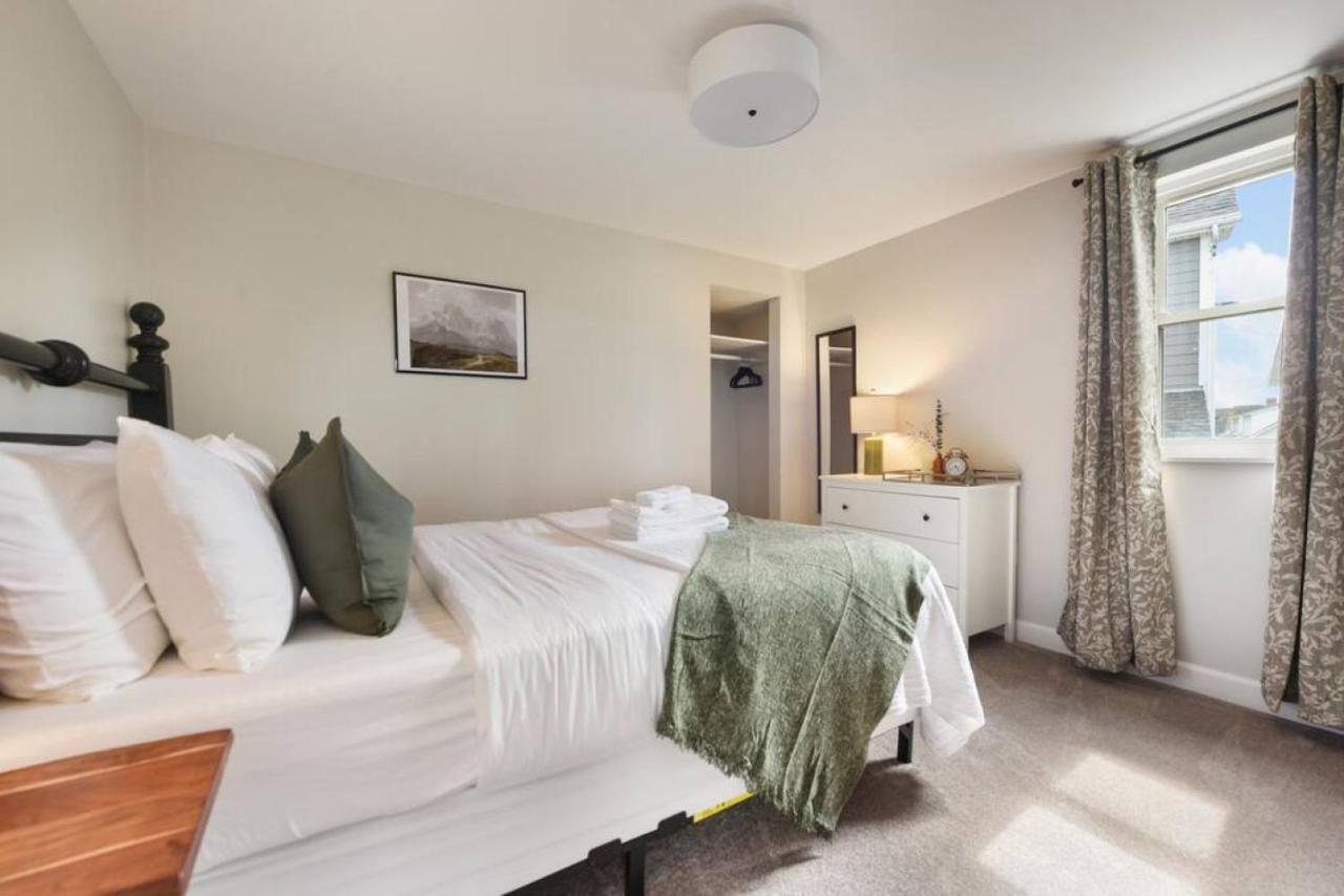 The Cielo - Ohio River Views In The
